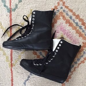 Fredericks Collections Boxer Style Boots Size 6